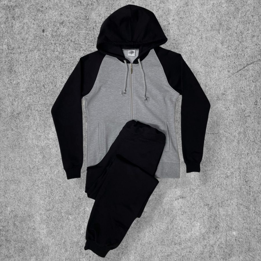 TRACKSUITS Model: 10809